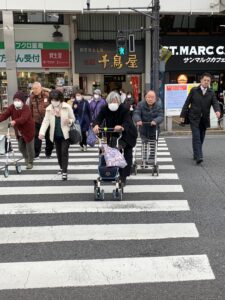 starzejące sie spoleczenstwo japonskie
